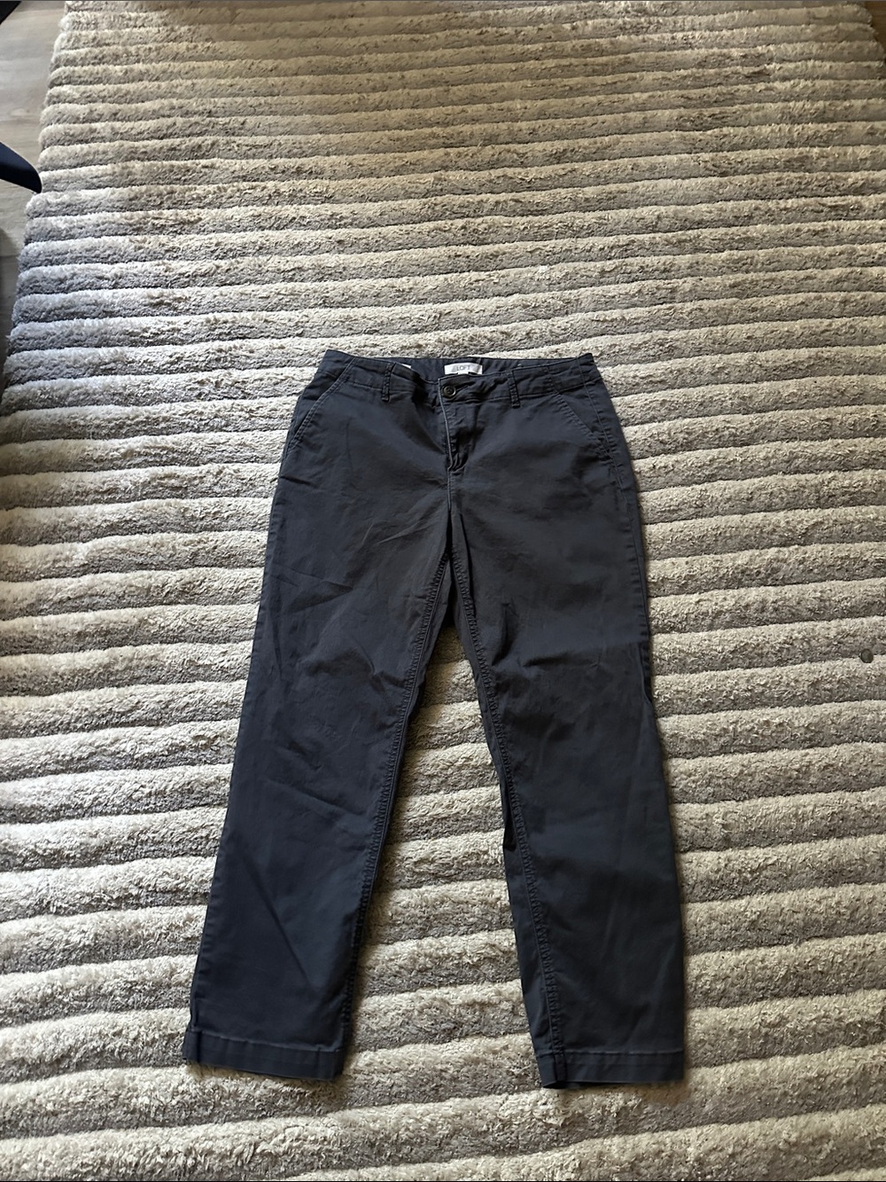 LOFT Monroe Slim Pants in Charcoal PETITE